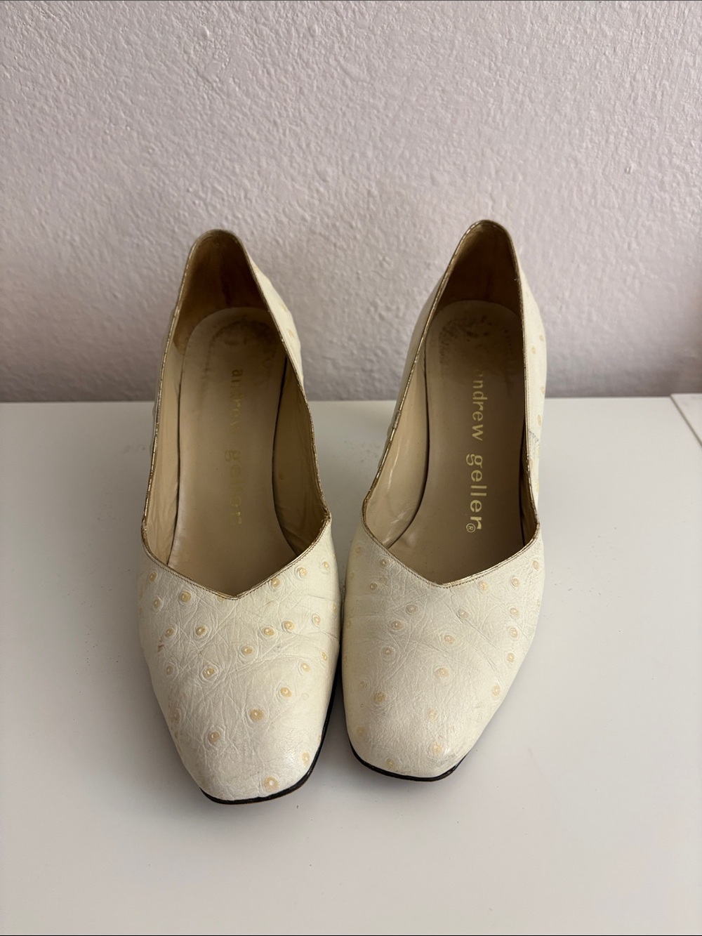 Vintage Andrew Geller Cream Women's Mid-Heel Pumps
